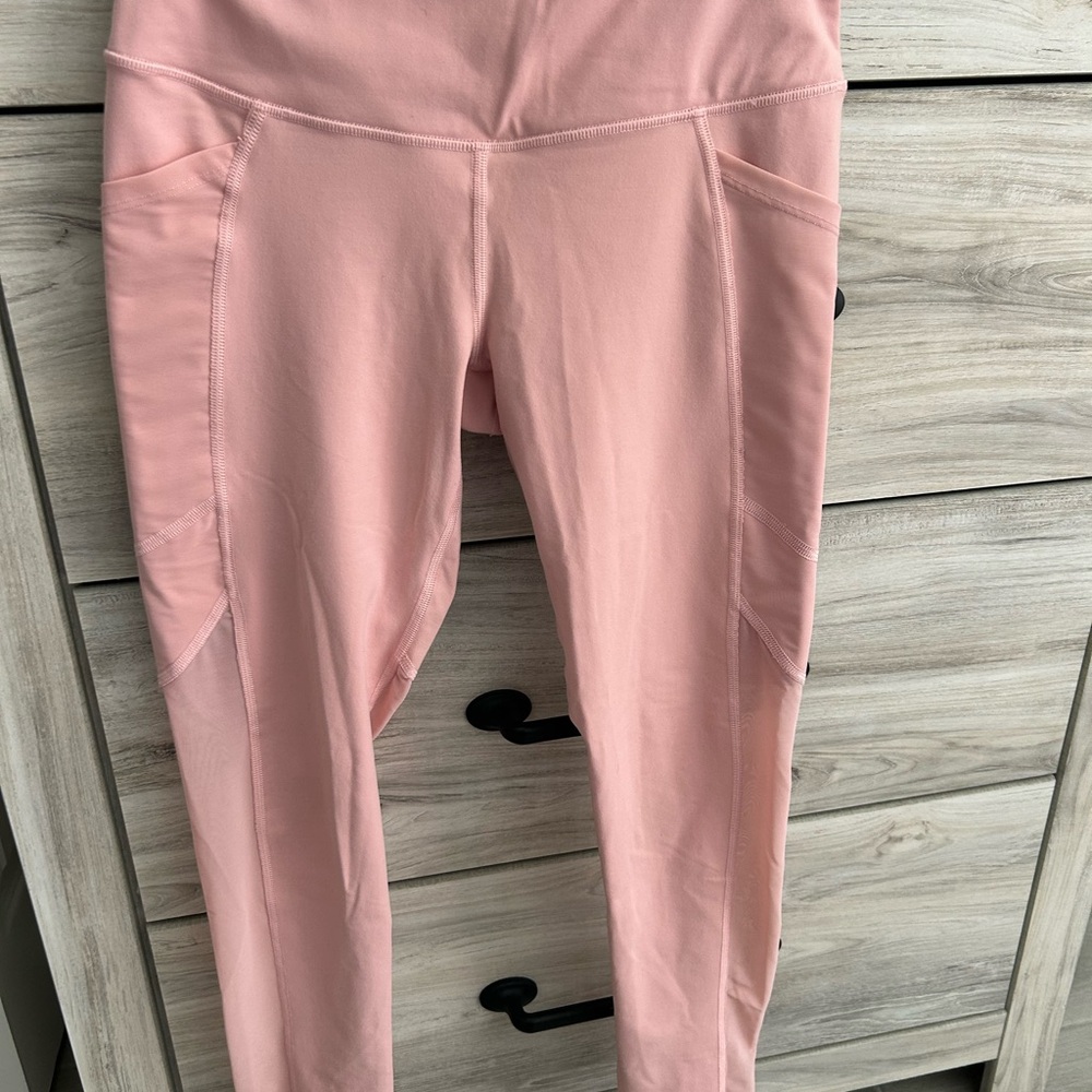 Victoria Secrets Sport Mesh Leggings
